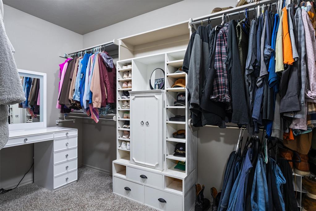 5865 Oak Tree Terrace