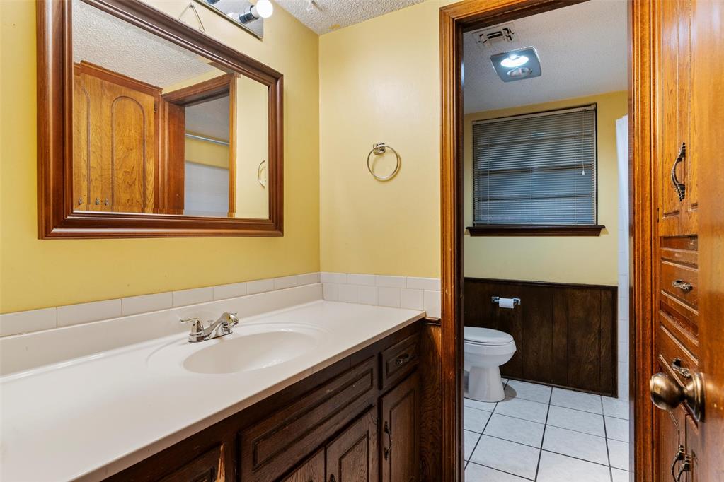 11013 Bel Air Place