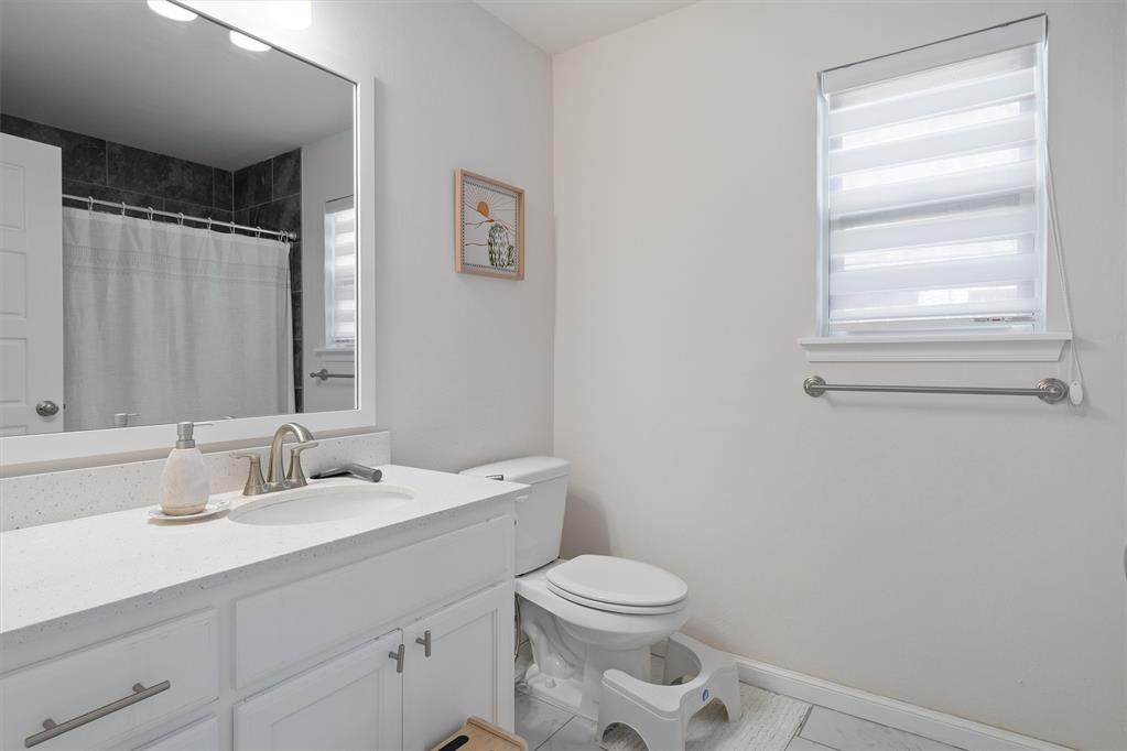 4233 NW 152nd Terrace