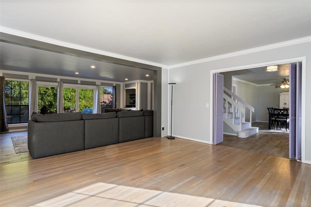 809 Timber Ridge Road