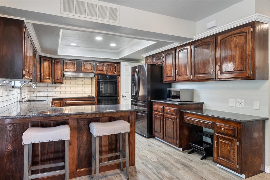 809 Timber Ridge Road