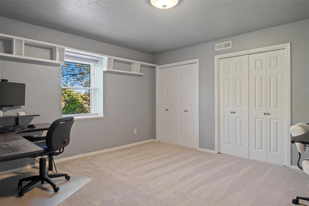 809 Timber Ridge Road