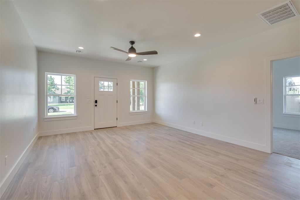 1316 E Cleveland Avenue