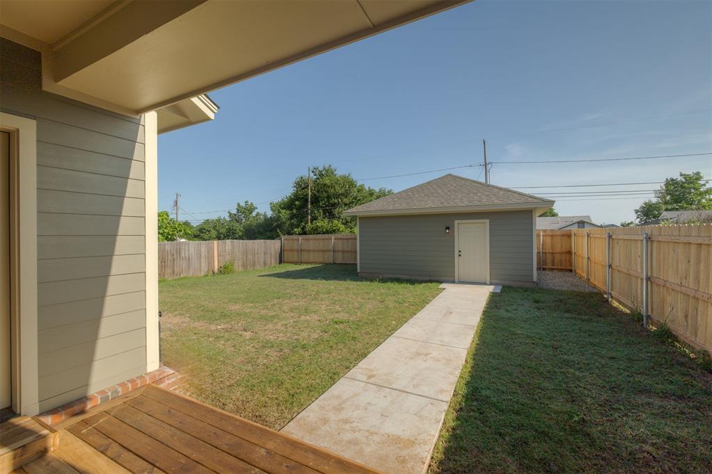 1316 E Cleveland Avenue