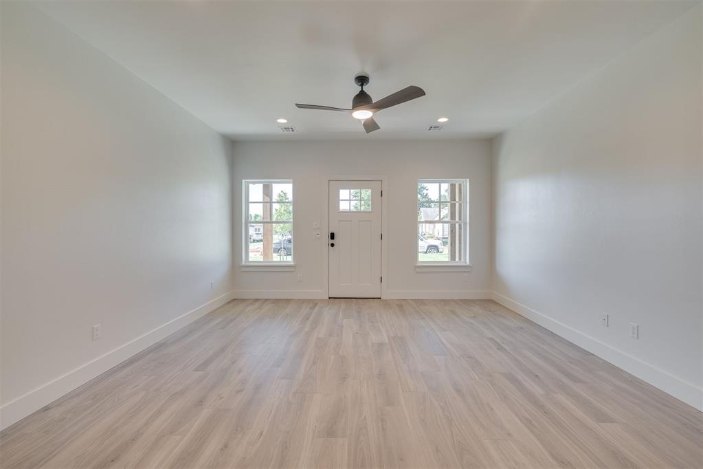 1316 E Cleveland Avenue