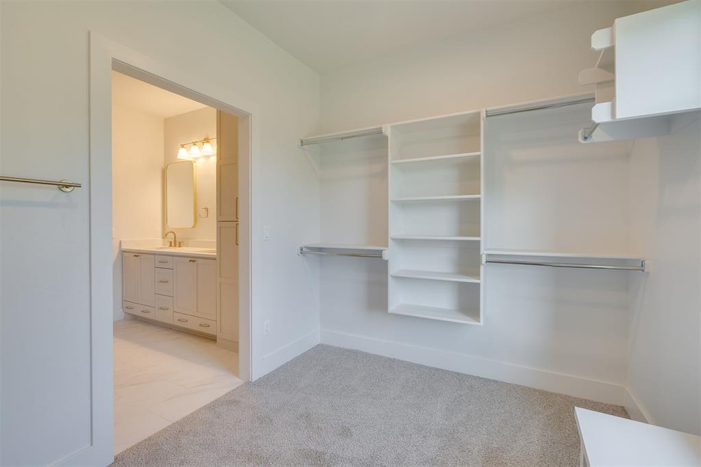 1316 E Cleveland Avenue