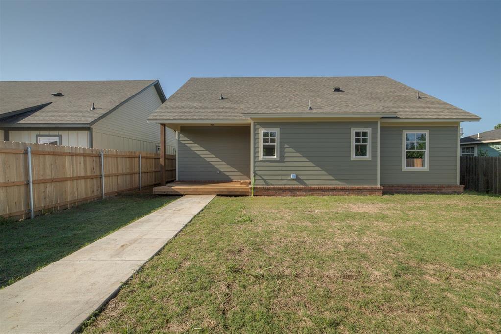 1316 E Cleveland Avenue