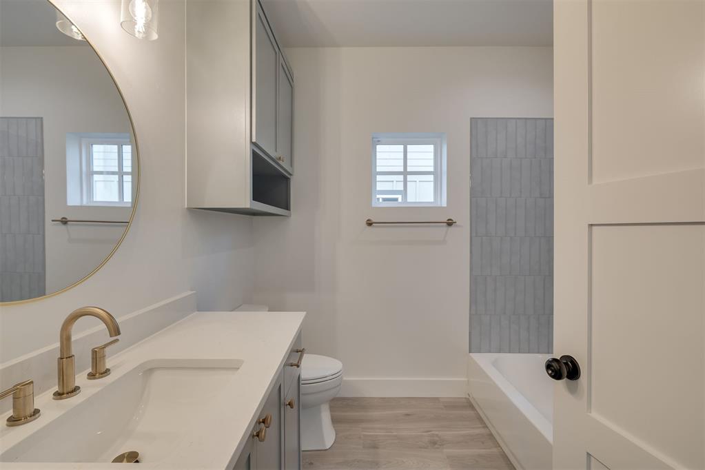 1316 E Cleveland Avenue