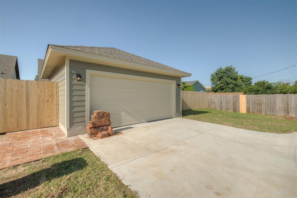 1316 E Cleveland Avenue