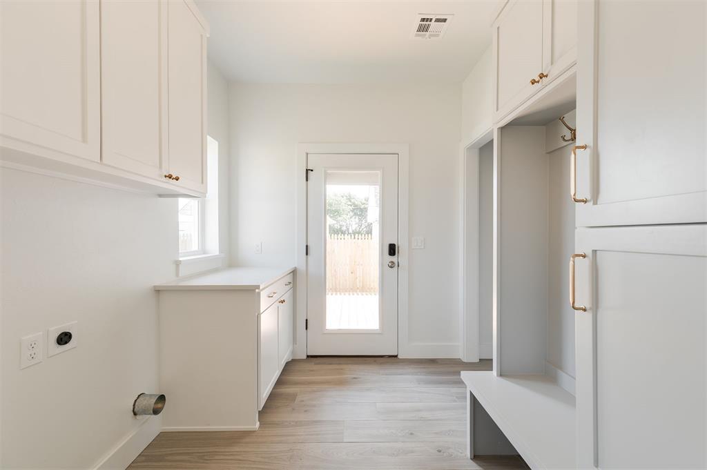 1312 E Cleveland Avenue