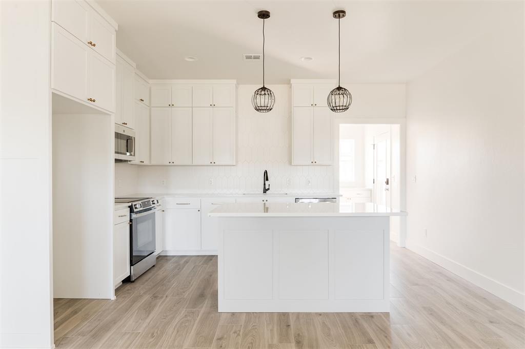 1312 E Cleveland Avenue