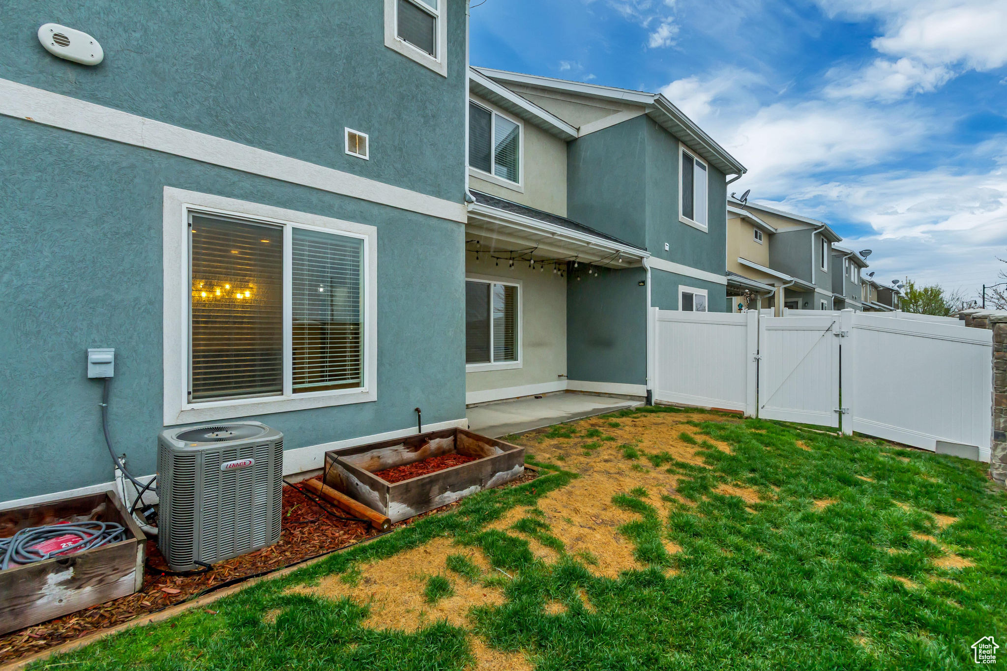 11863 S RUSHMORE PARK LN