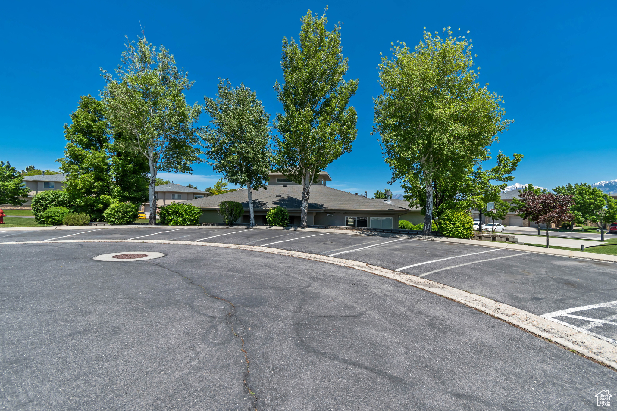 4917 W STORMY DR