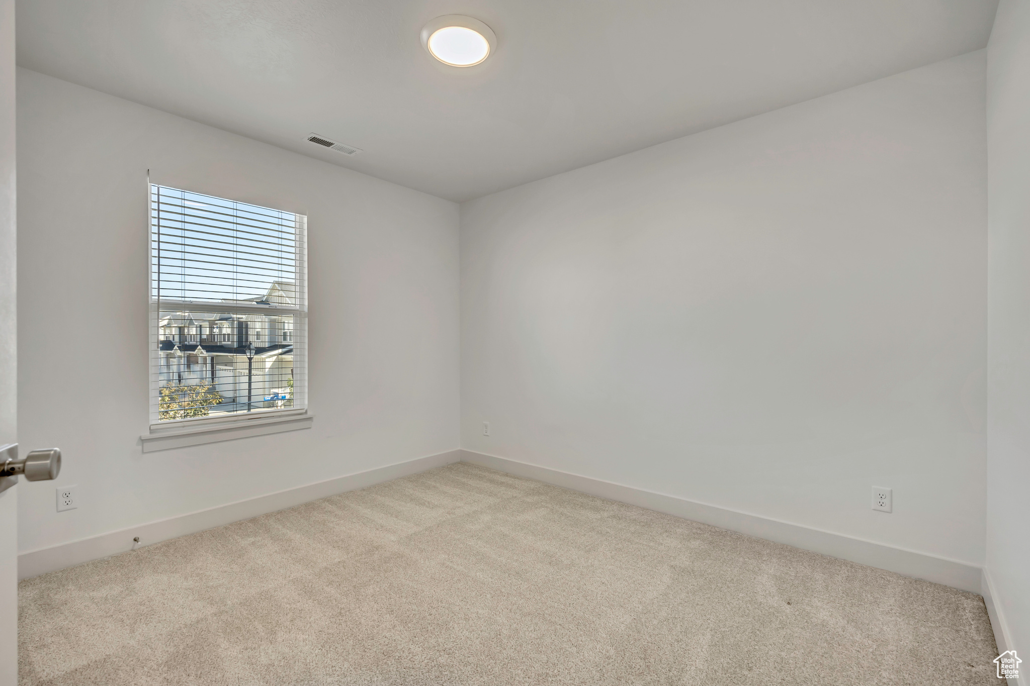 1027 W CORAL CHARM WAY