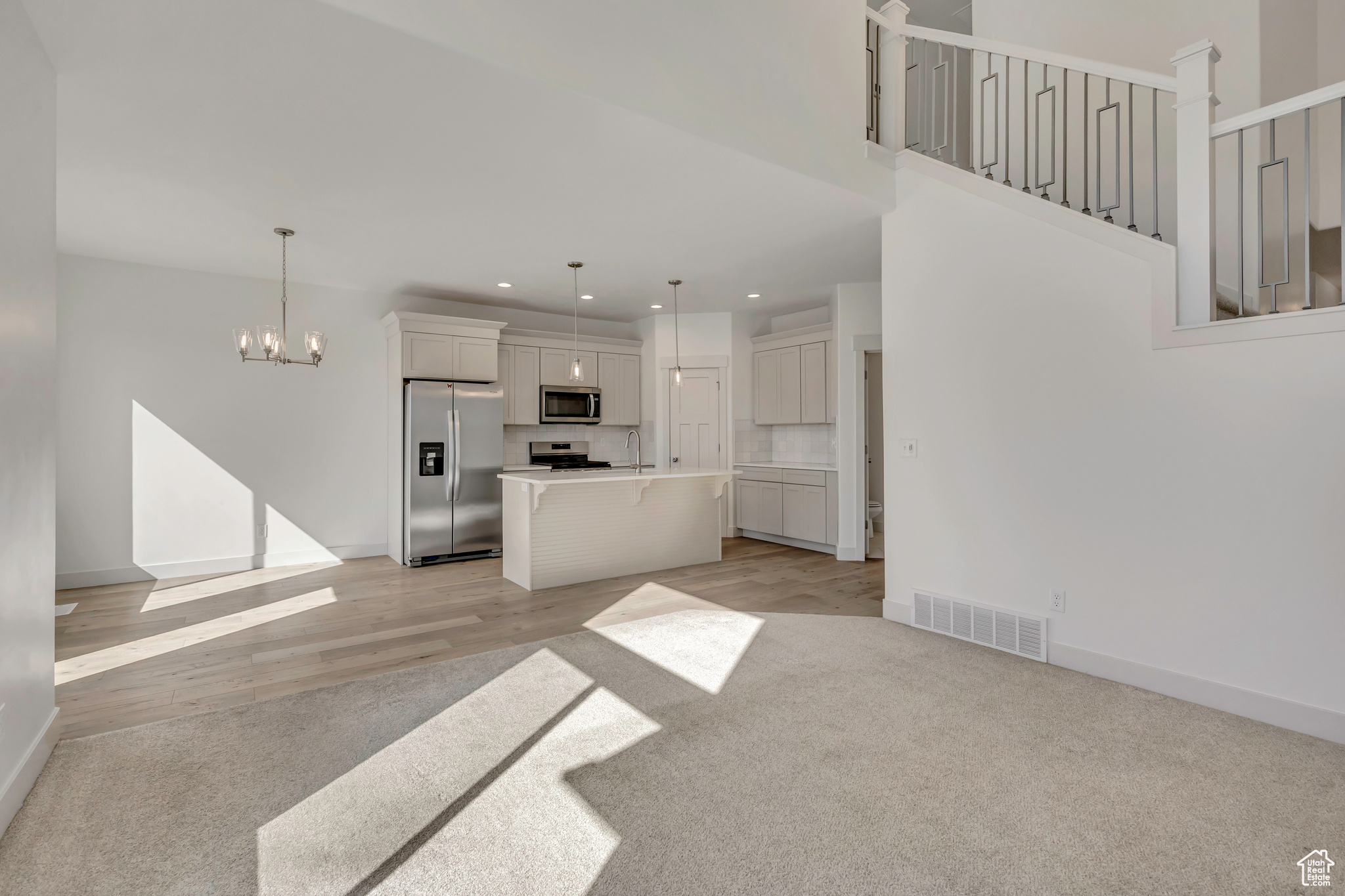 1027 W CORAL CHARM WAY