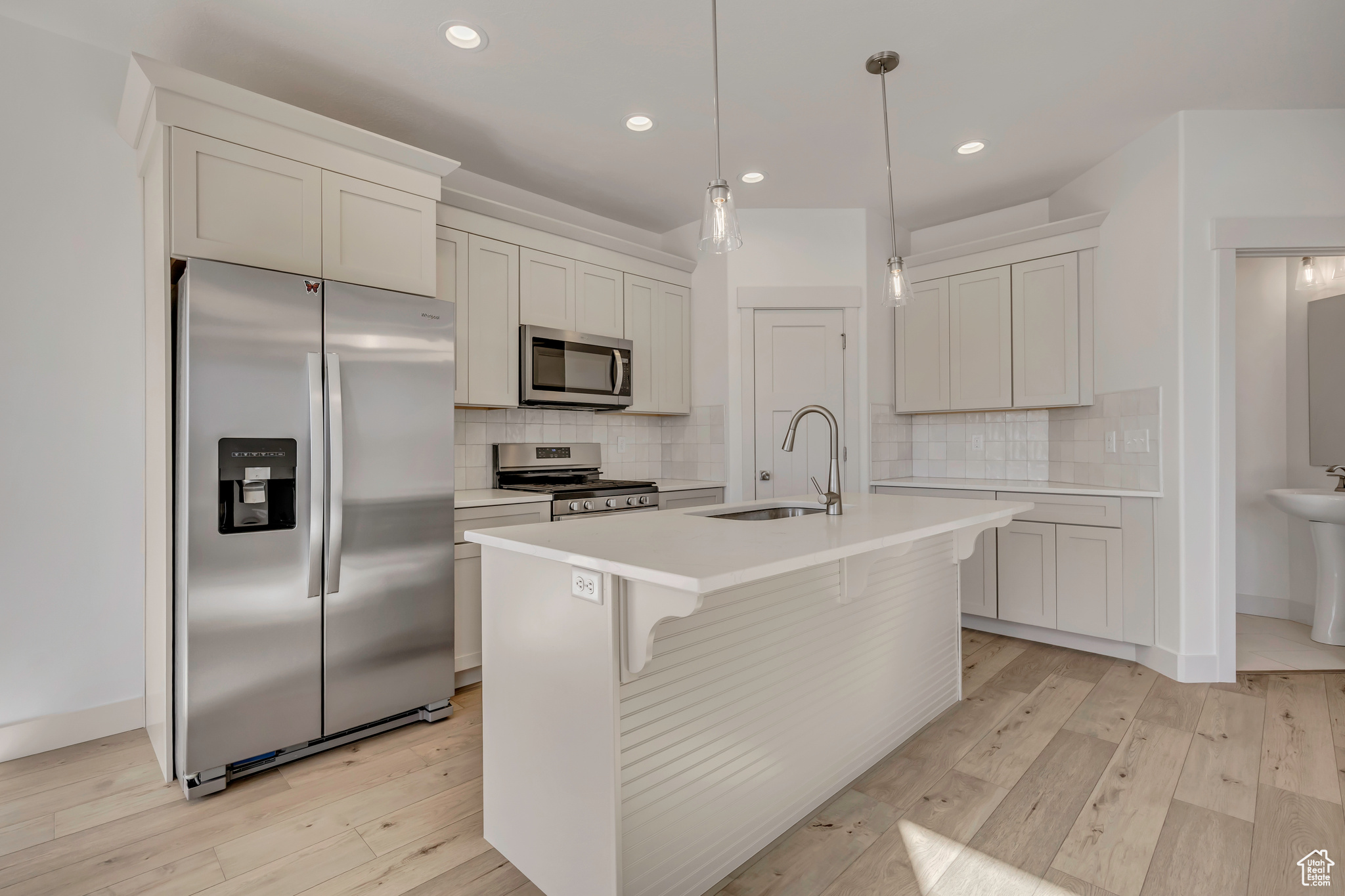 1027 W CORAL CHARM WAY