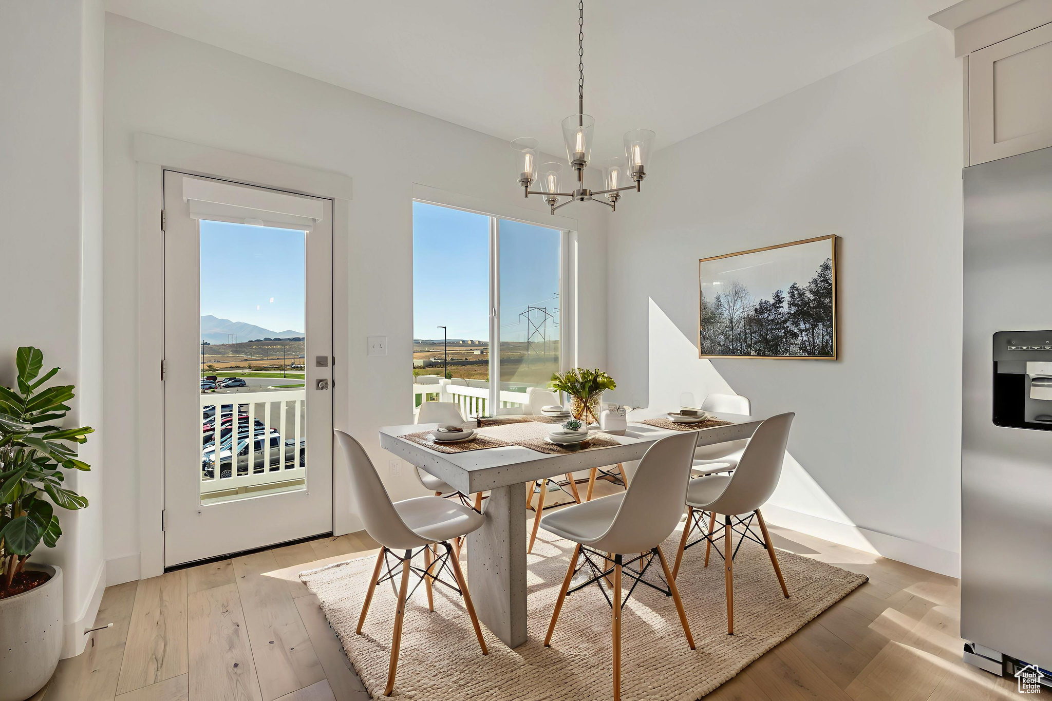 1027 W CORAL CHARM WAY
