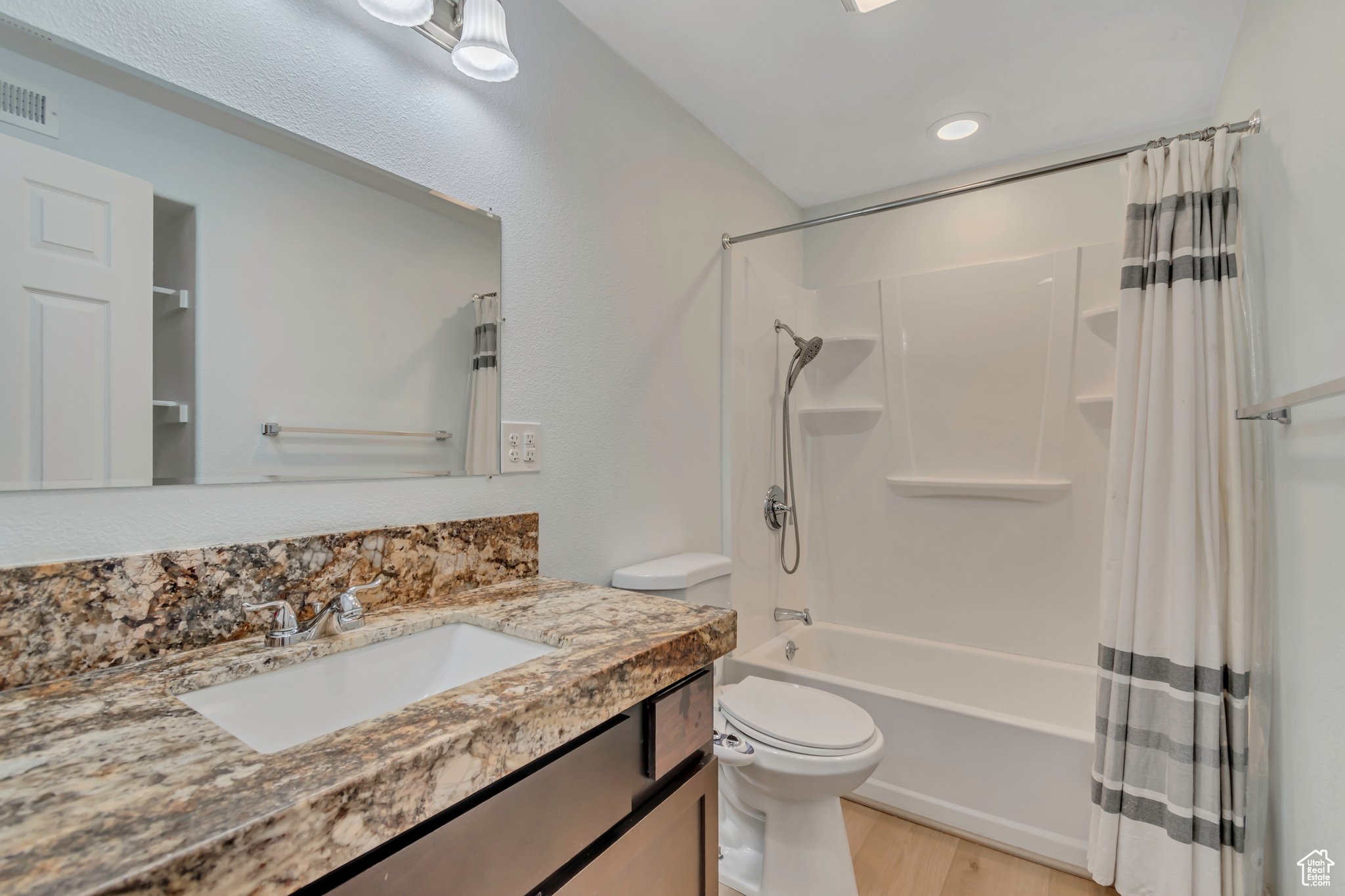 10896 S POPLAR BROOK PL