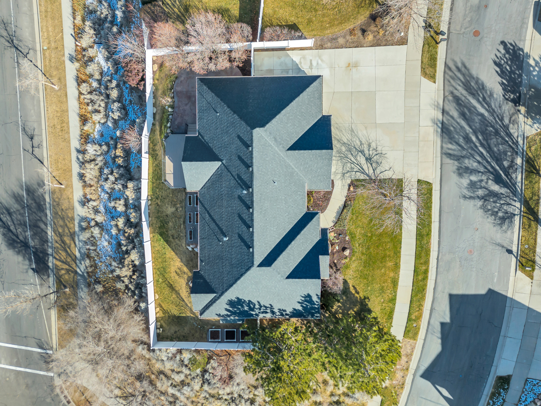 645 E ROCKY MOUTH LN