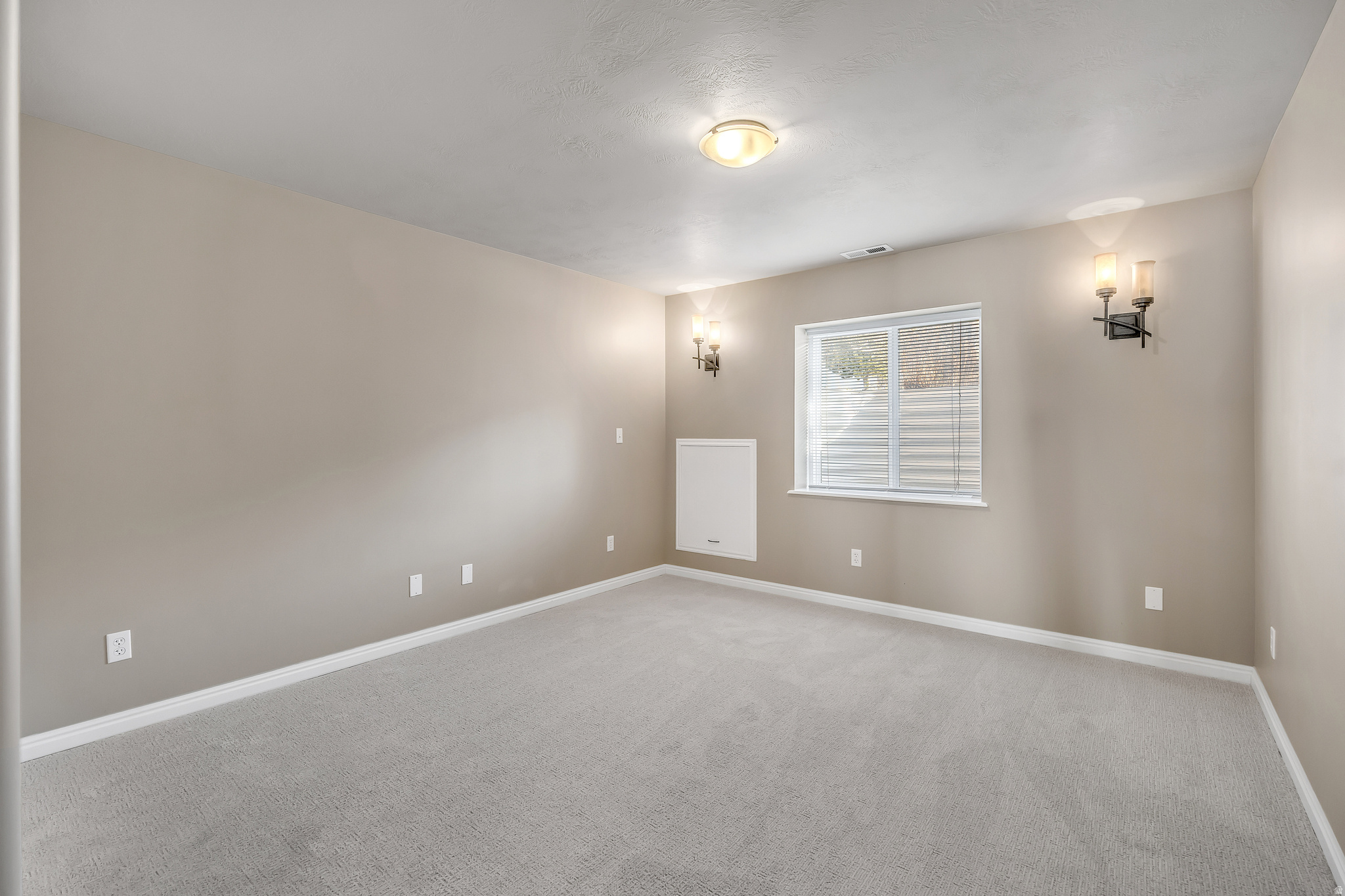 645 E ROCKY MOUTH LN