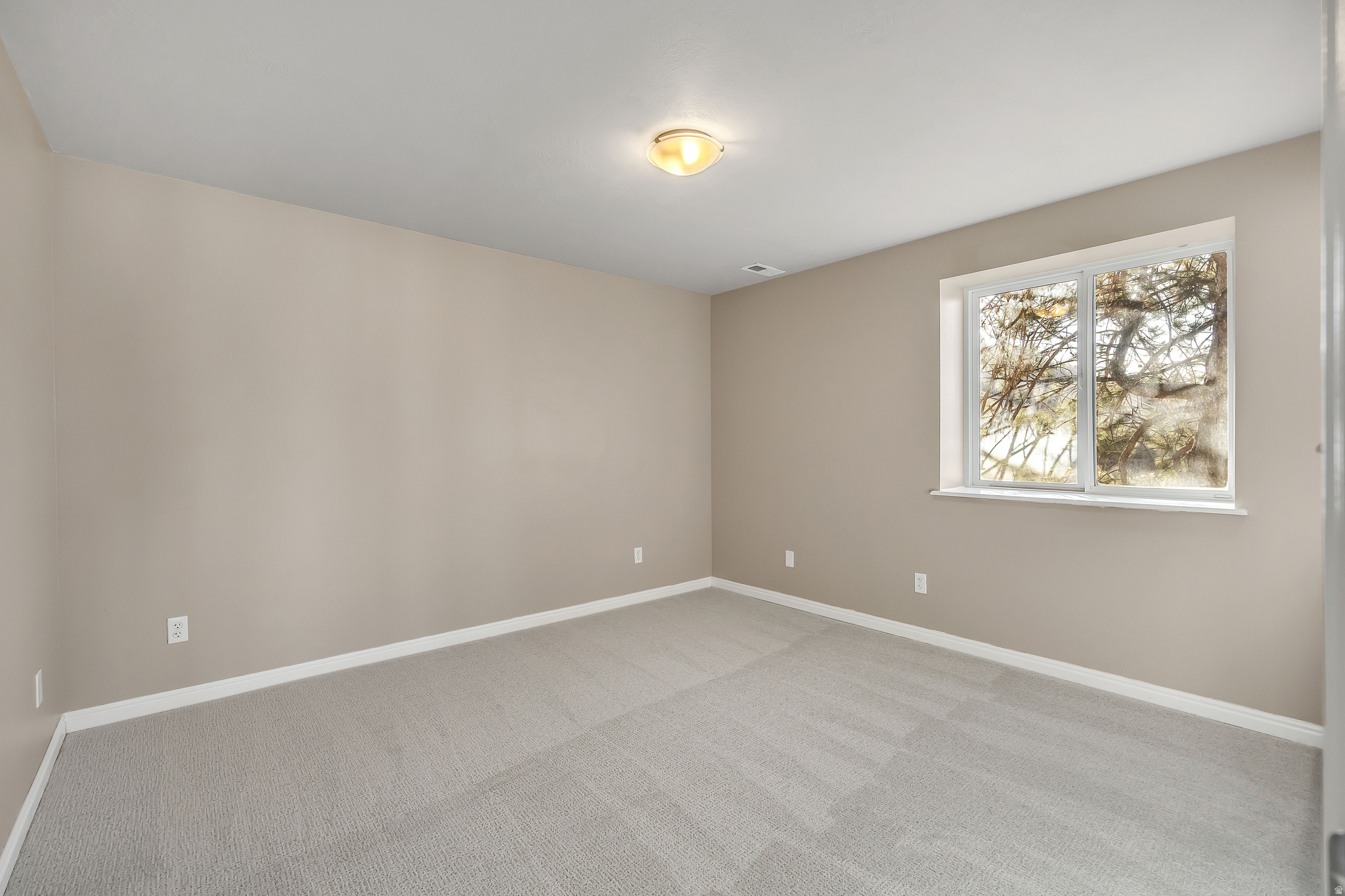 645 E ROCKY MOUTH LN