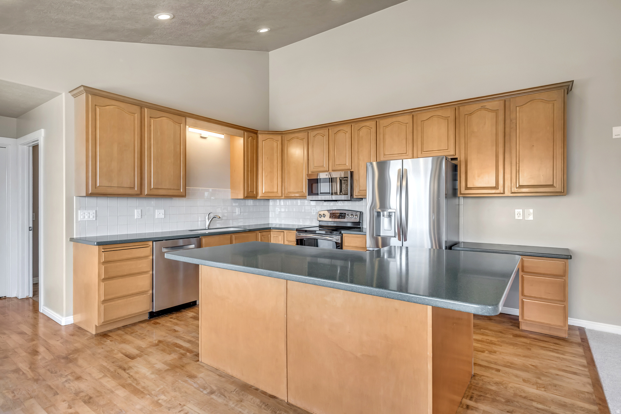 645 E ROCKY MOUTH LN