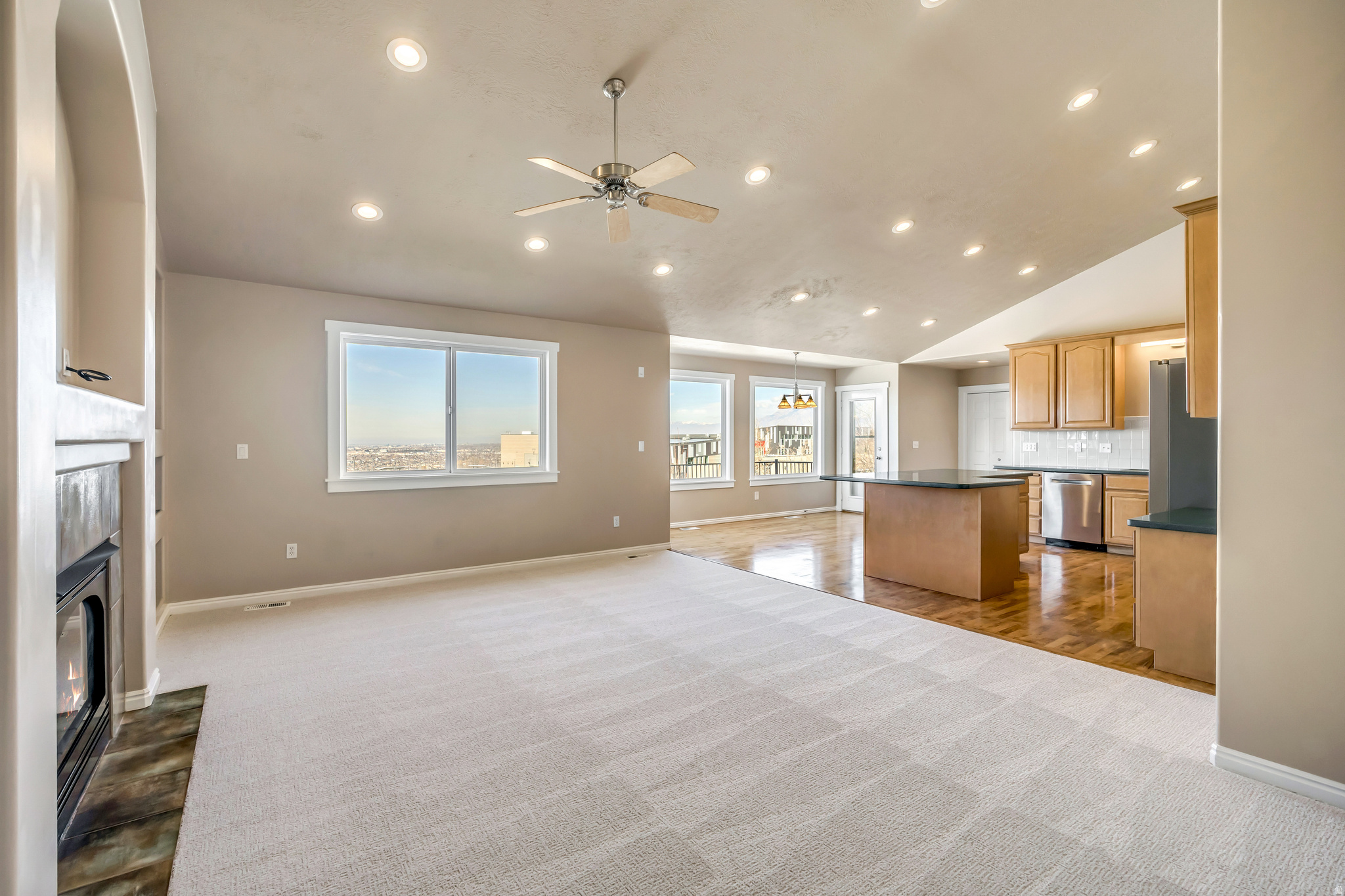 645 E ROCKY MOUTH LN