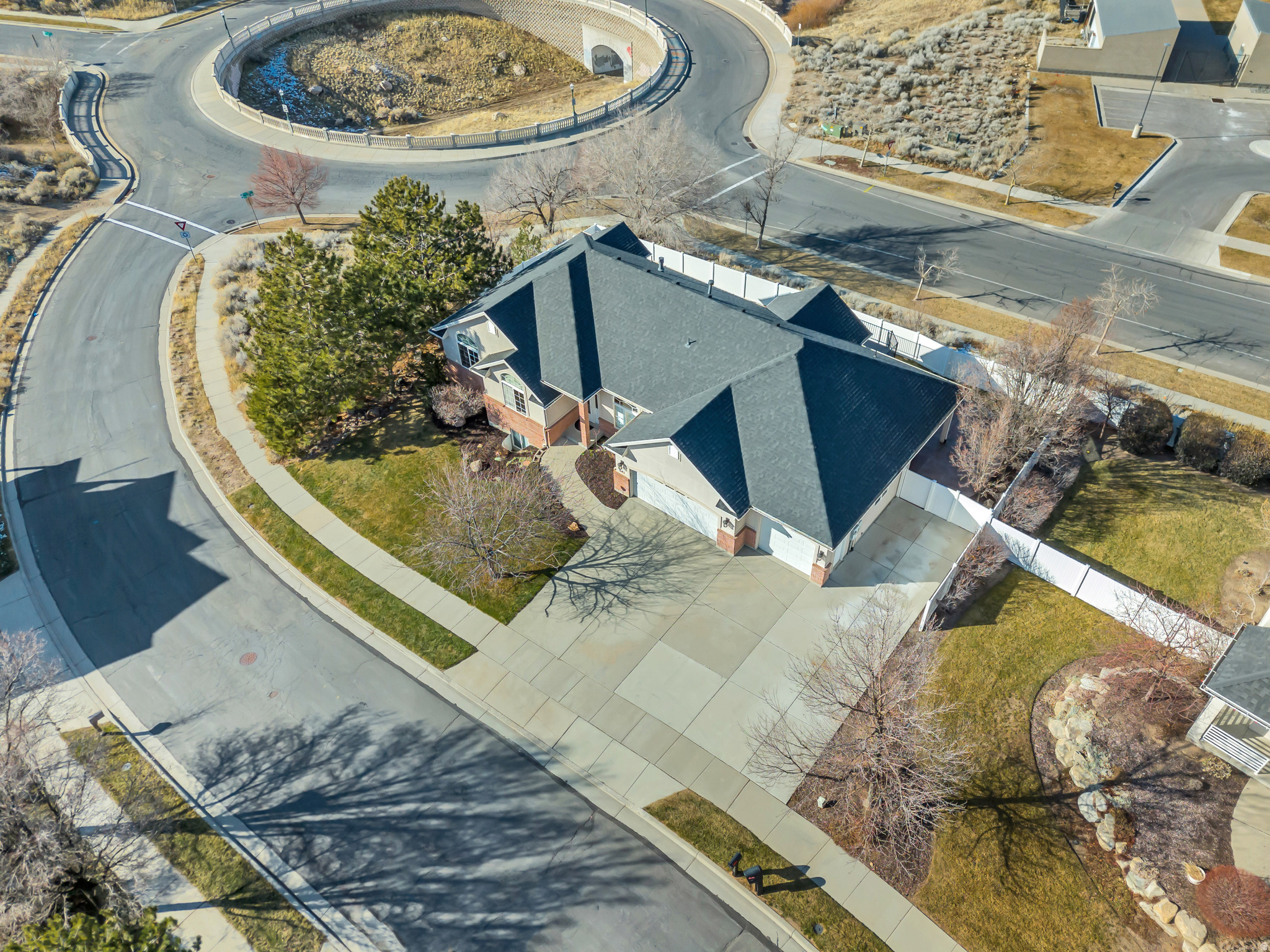 645 E ROCKY MOUTH LN