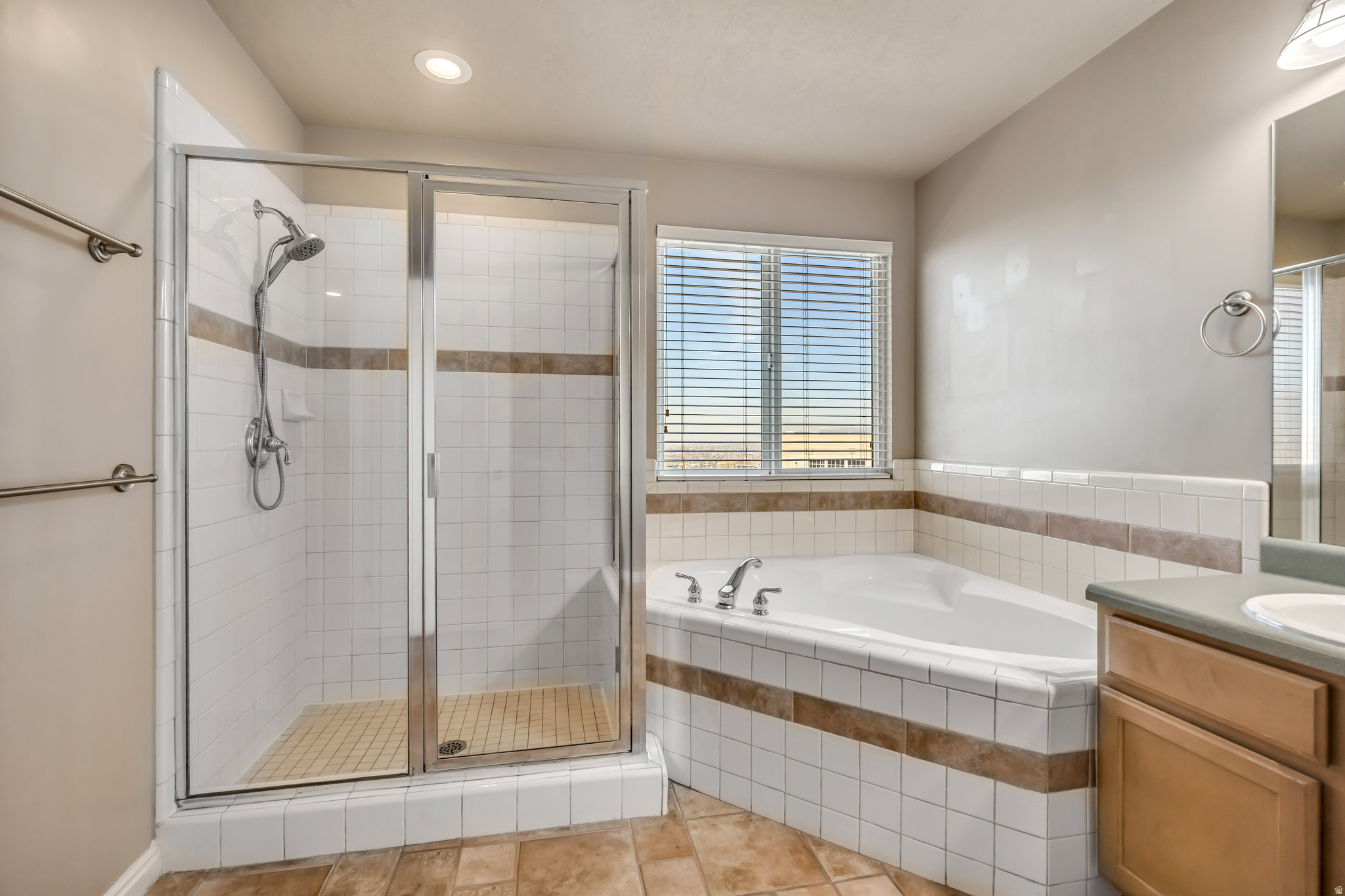 645 E ROCKY MOUTH LN