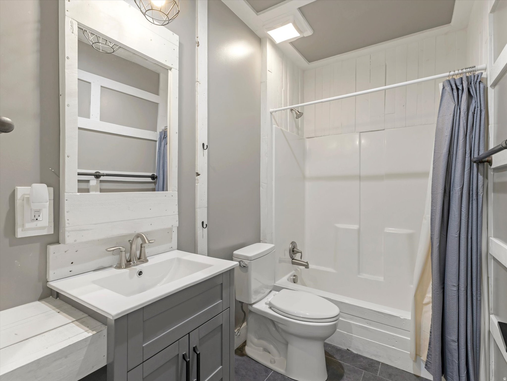 6583 W CEDAR BUTTE CIR