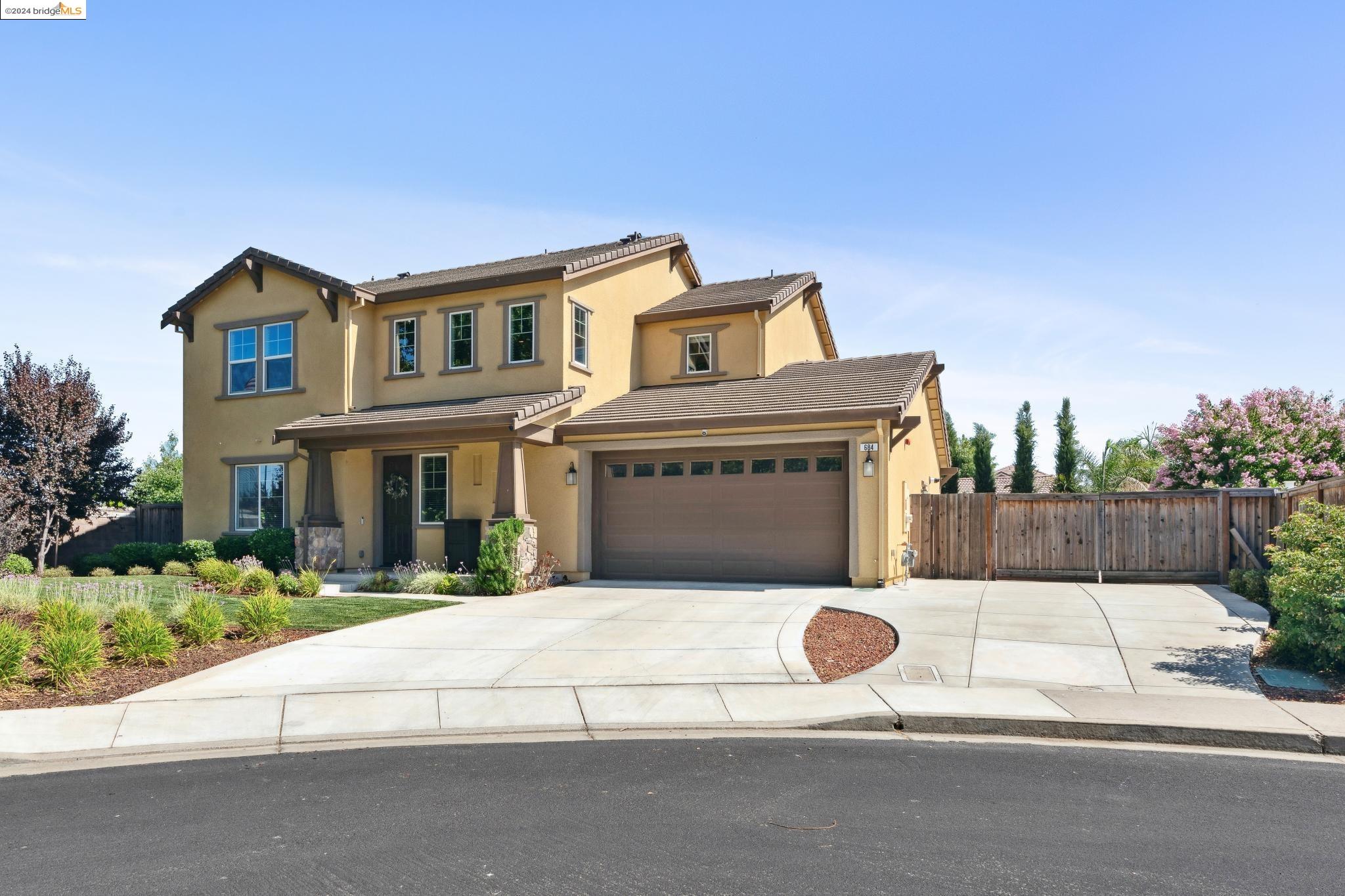 684 Norwood Ct