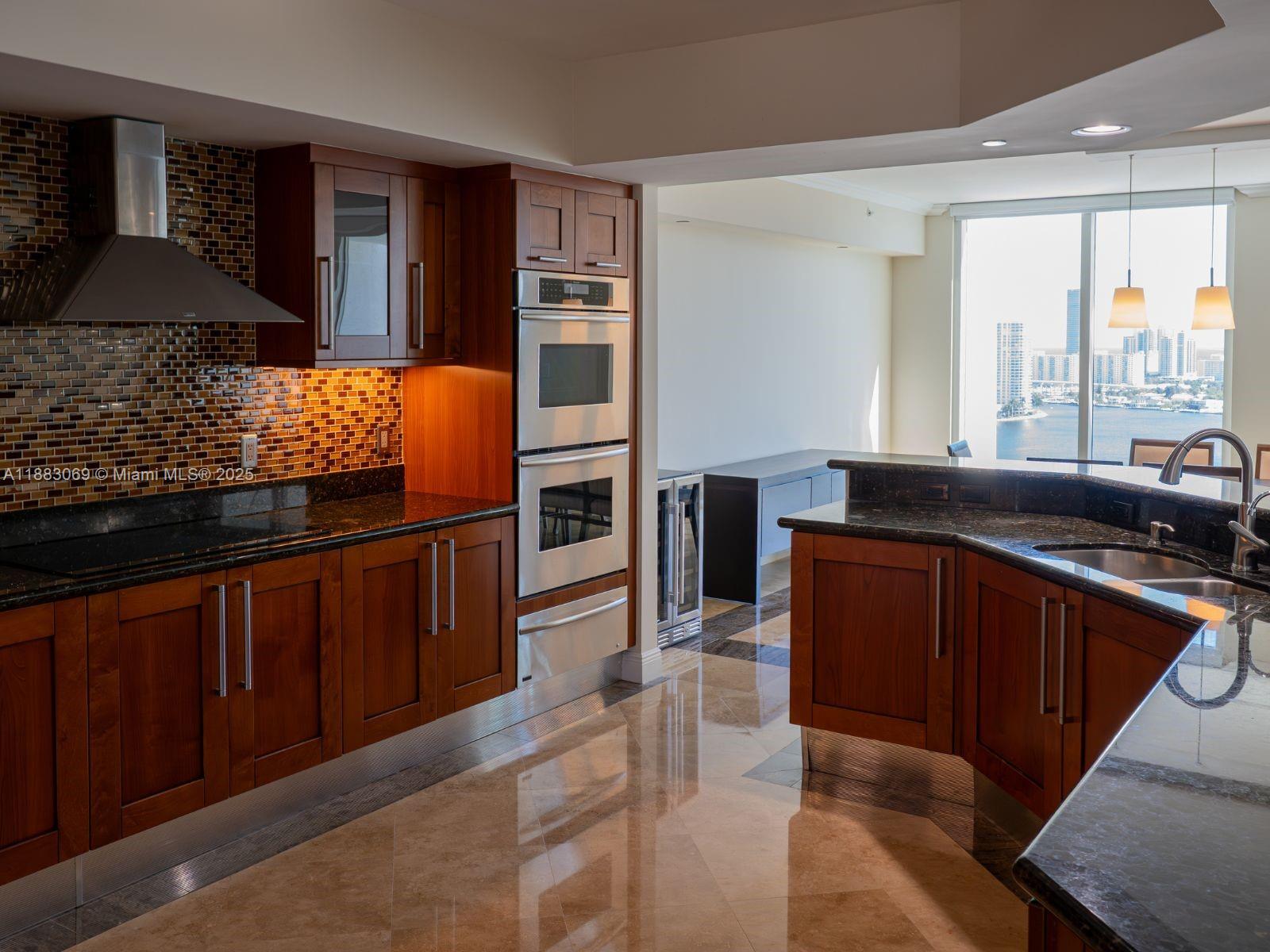 3301 NE 183rd St # 2303