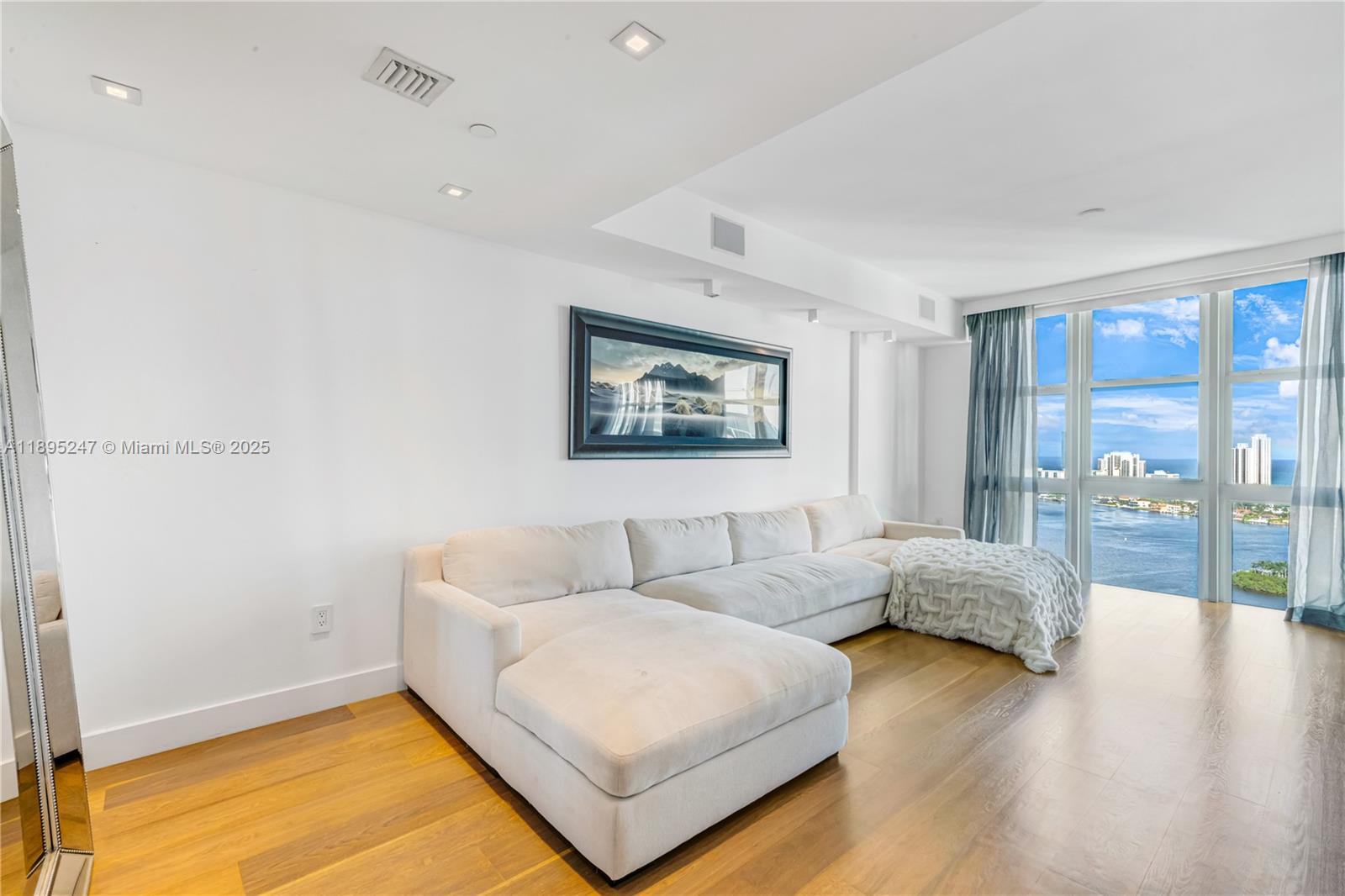 3301 NE 183rd St # 3008, Aventura Unit: 3008