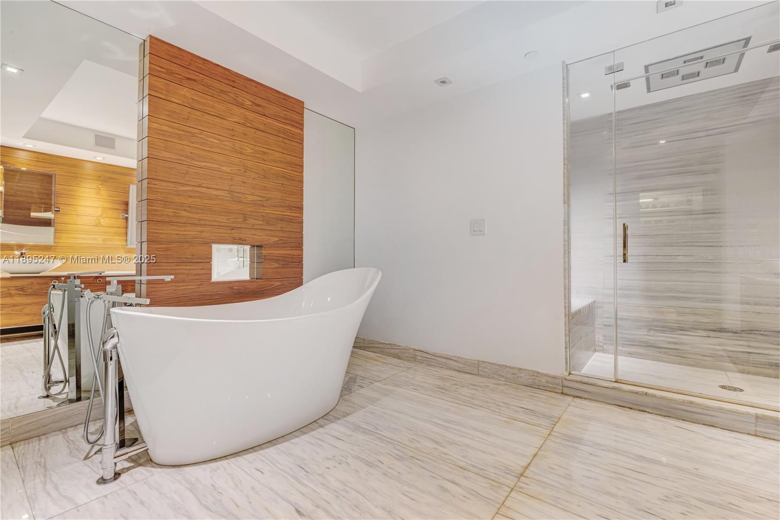 3301 NE 183rd St # 3008, Aventura Unit: 3008