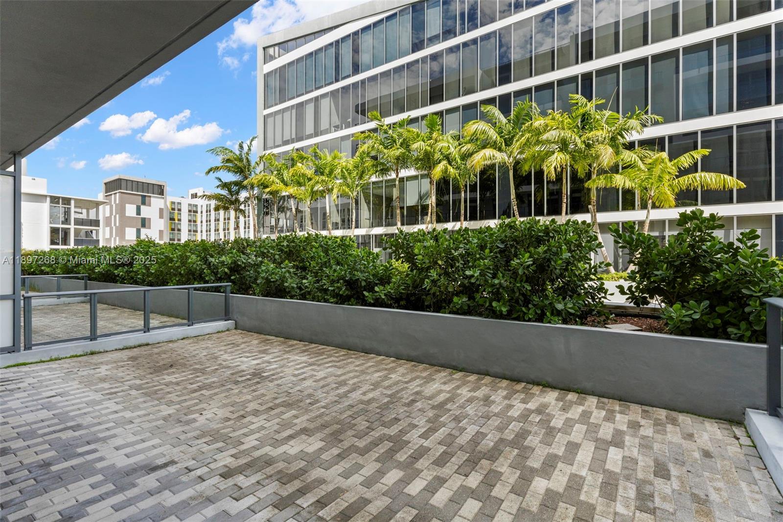 2960 NE 207th St # 508, Aventura Unit: 508