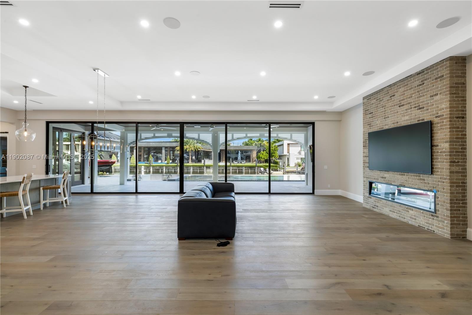 2605 Castilla Isle, Fort Lauderdale