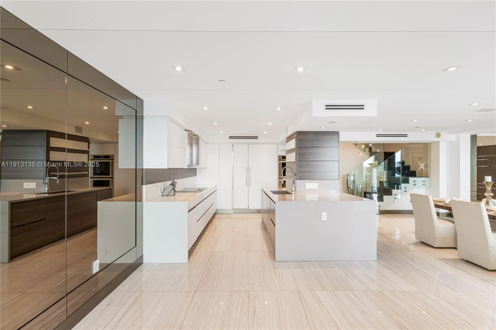 3301 NE 183rd St # 3008