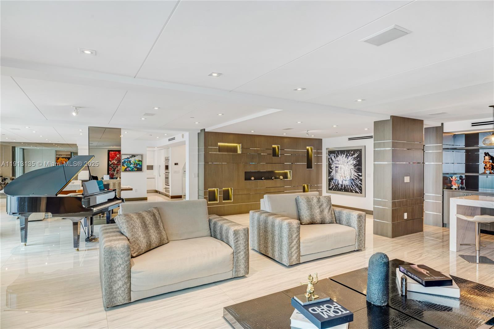 3301 NE 183rd St # 3008