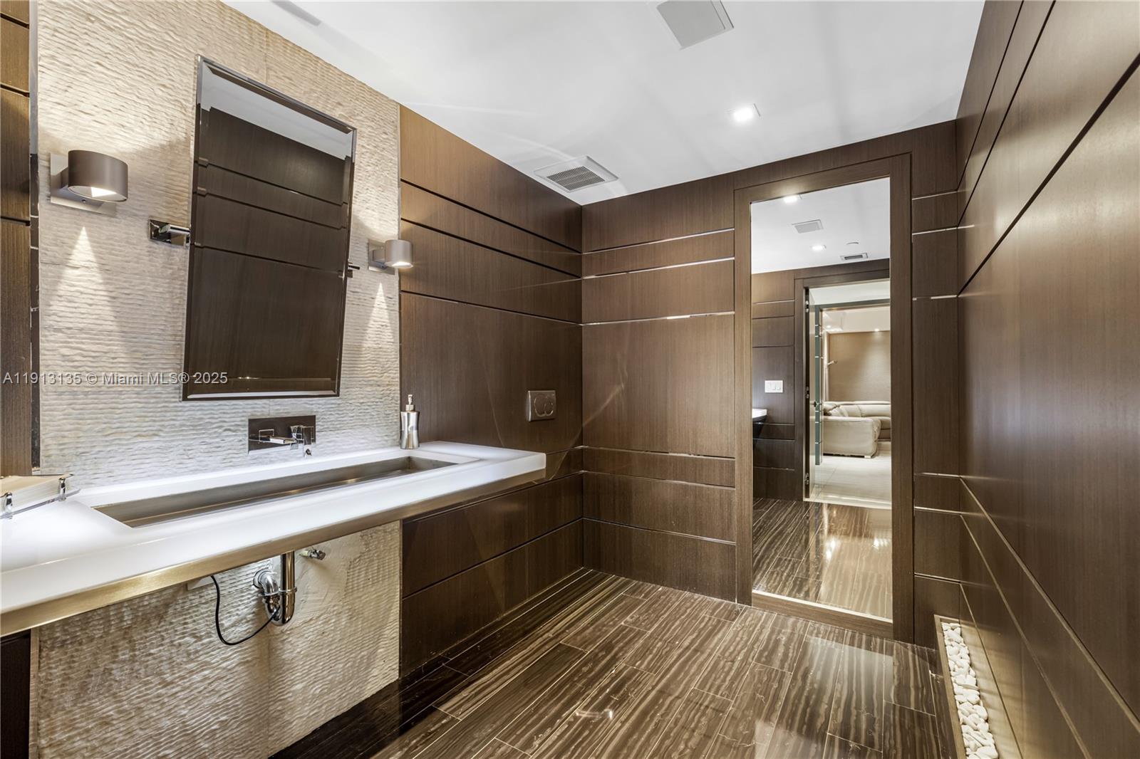 3301 NE 183rd St # 3008