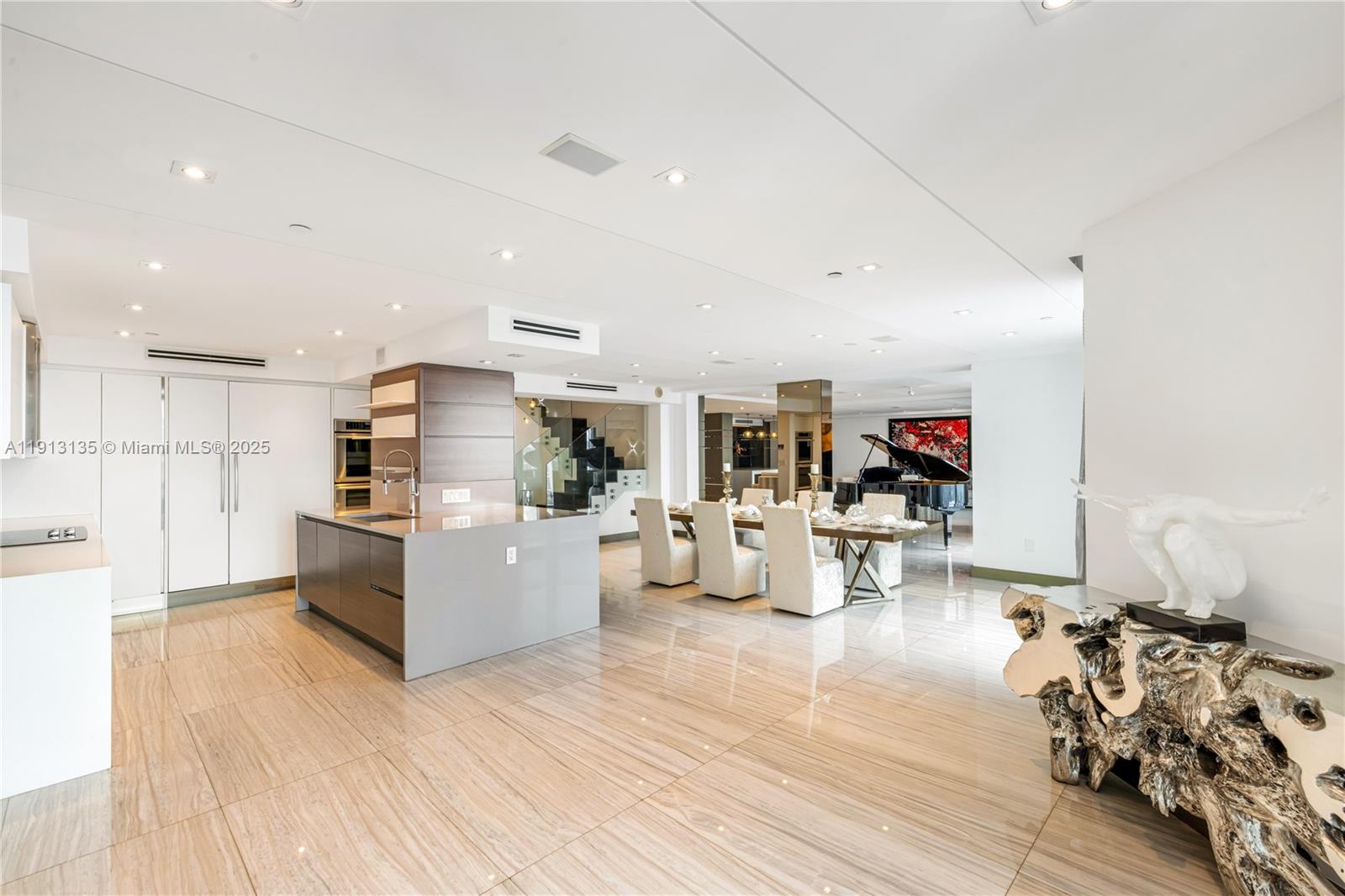 3301 NE 183rd St # 3008