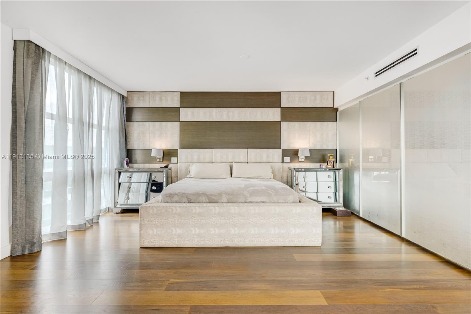 3301 NE 183rd St # 3008