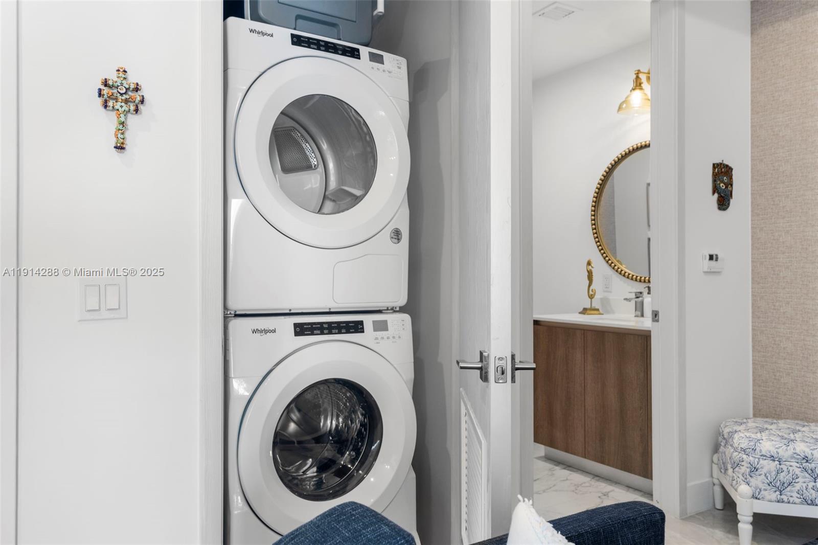 17550 Collins Ave # 802