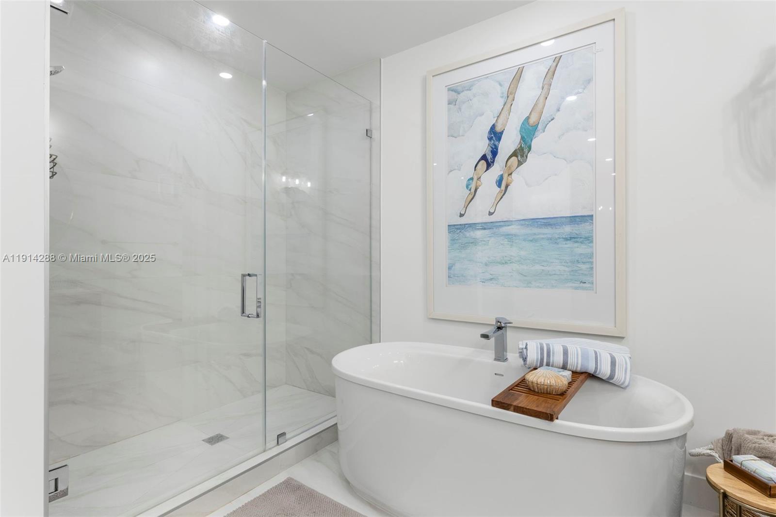 17550 Collins Ave # 802