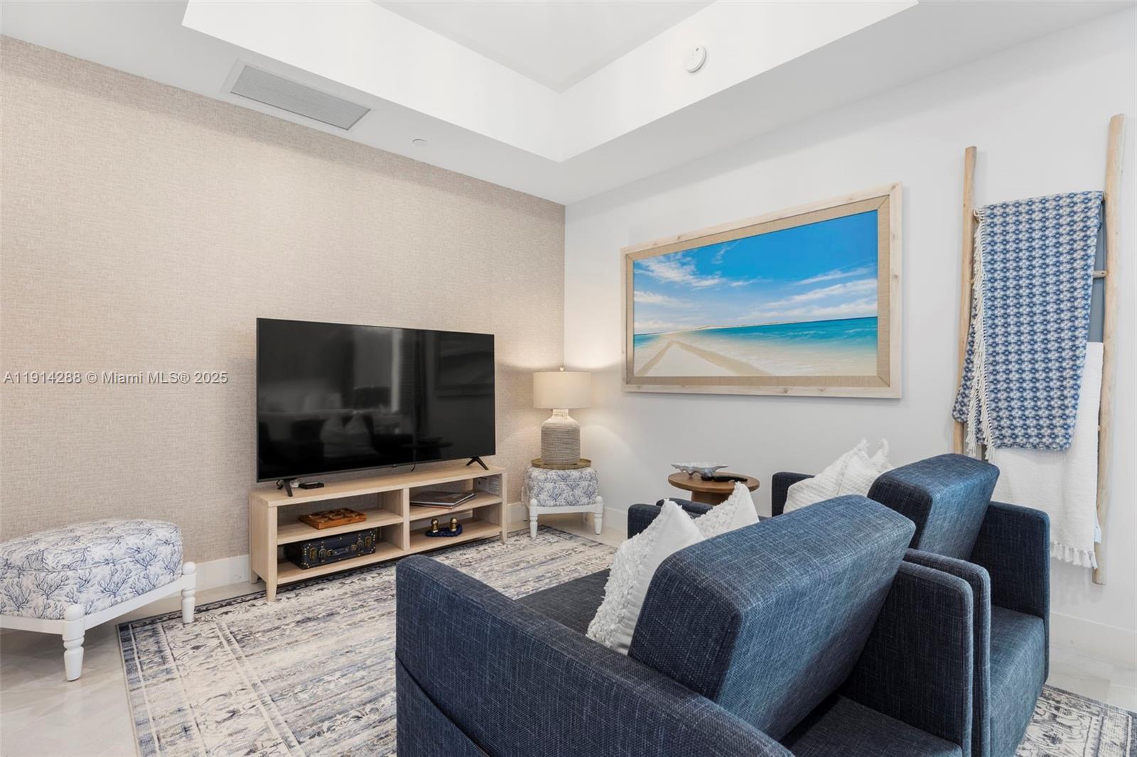 17550 Collins Ave # 802