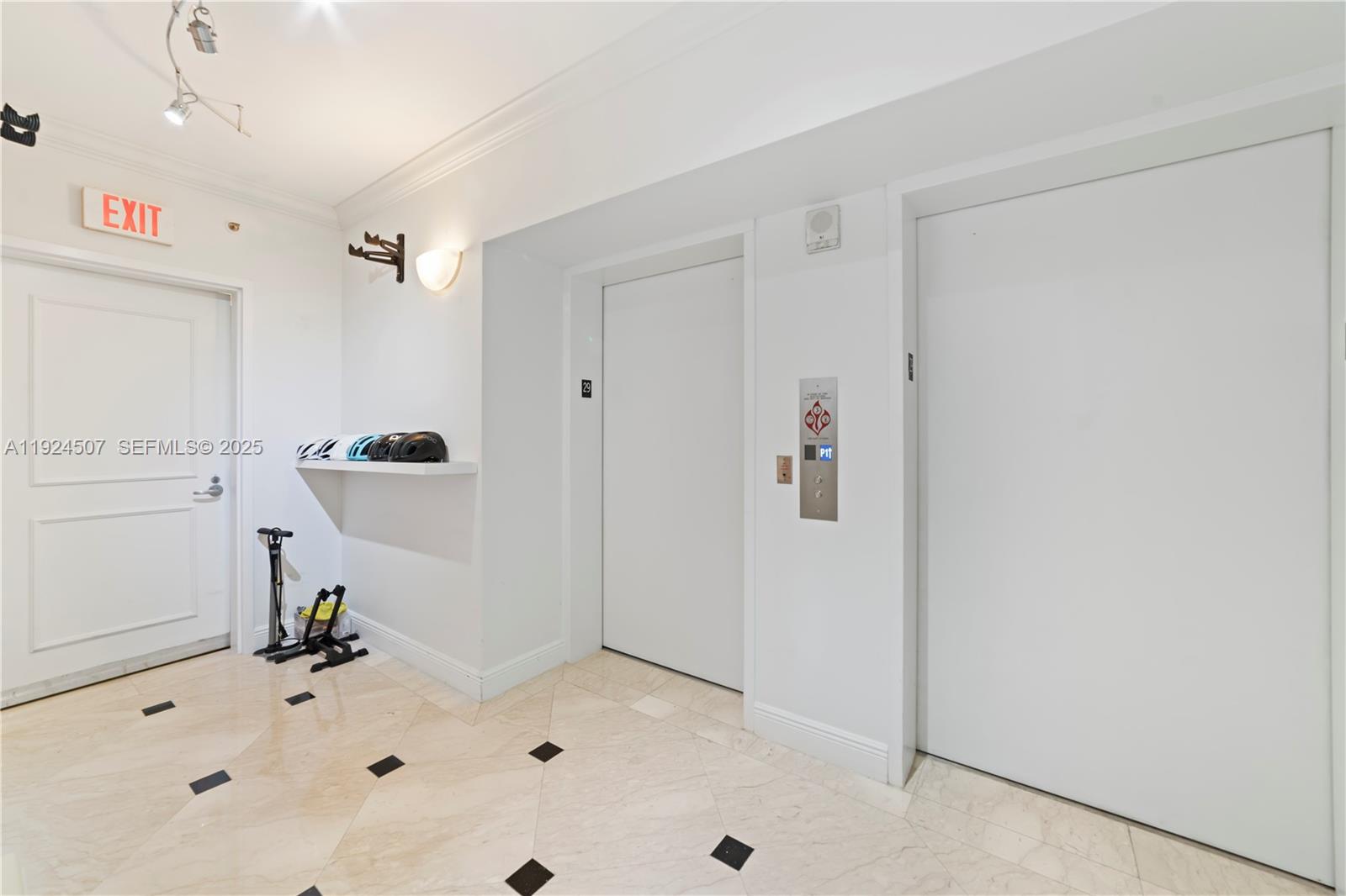 3101 S Ocean Dr # 2907