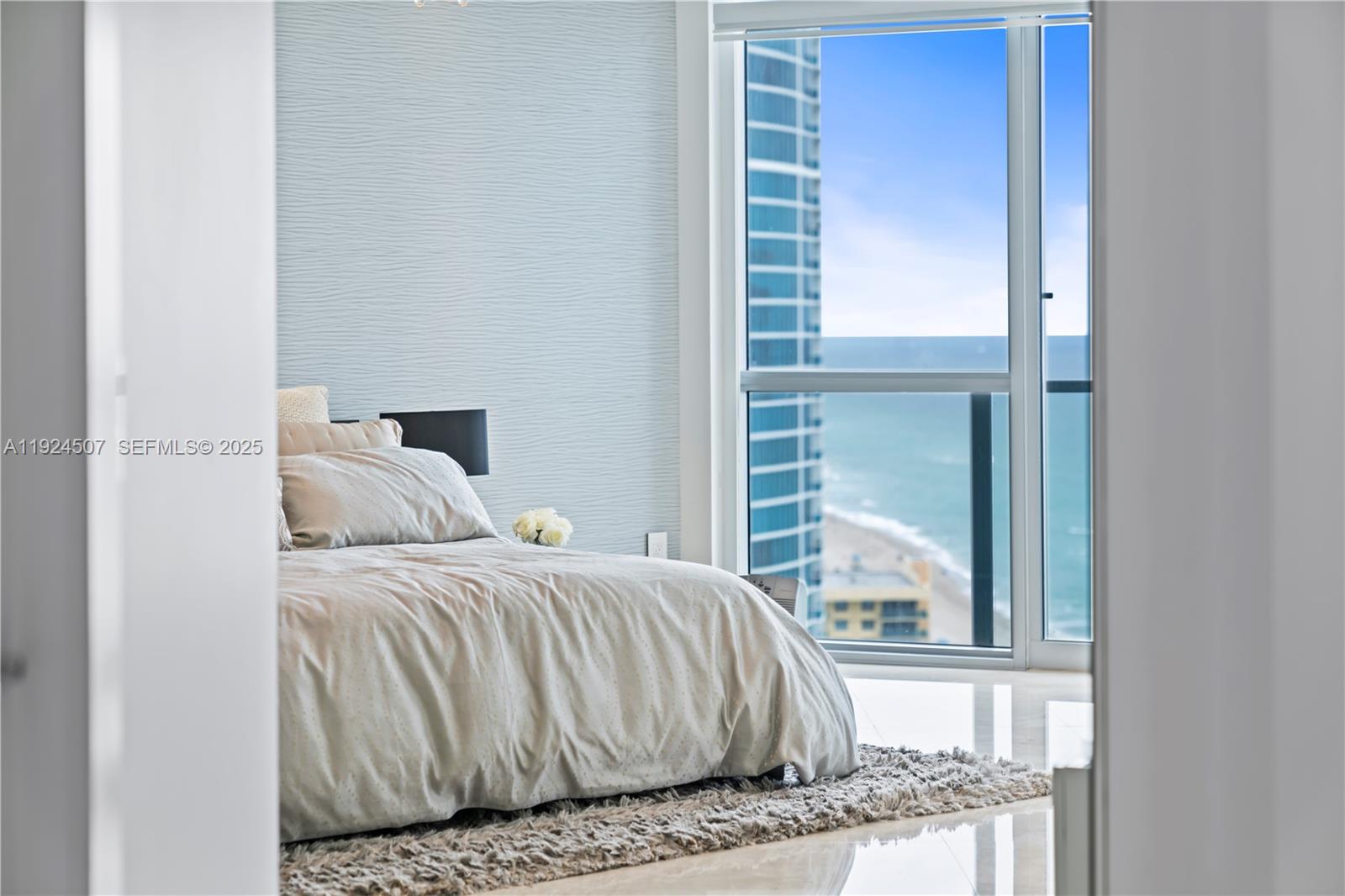 3101 S Ocean Dr # 2907