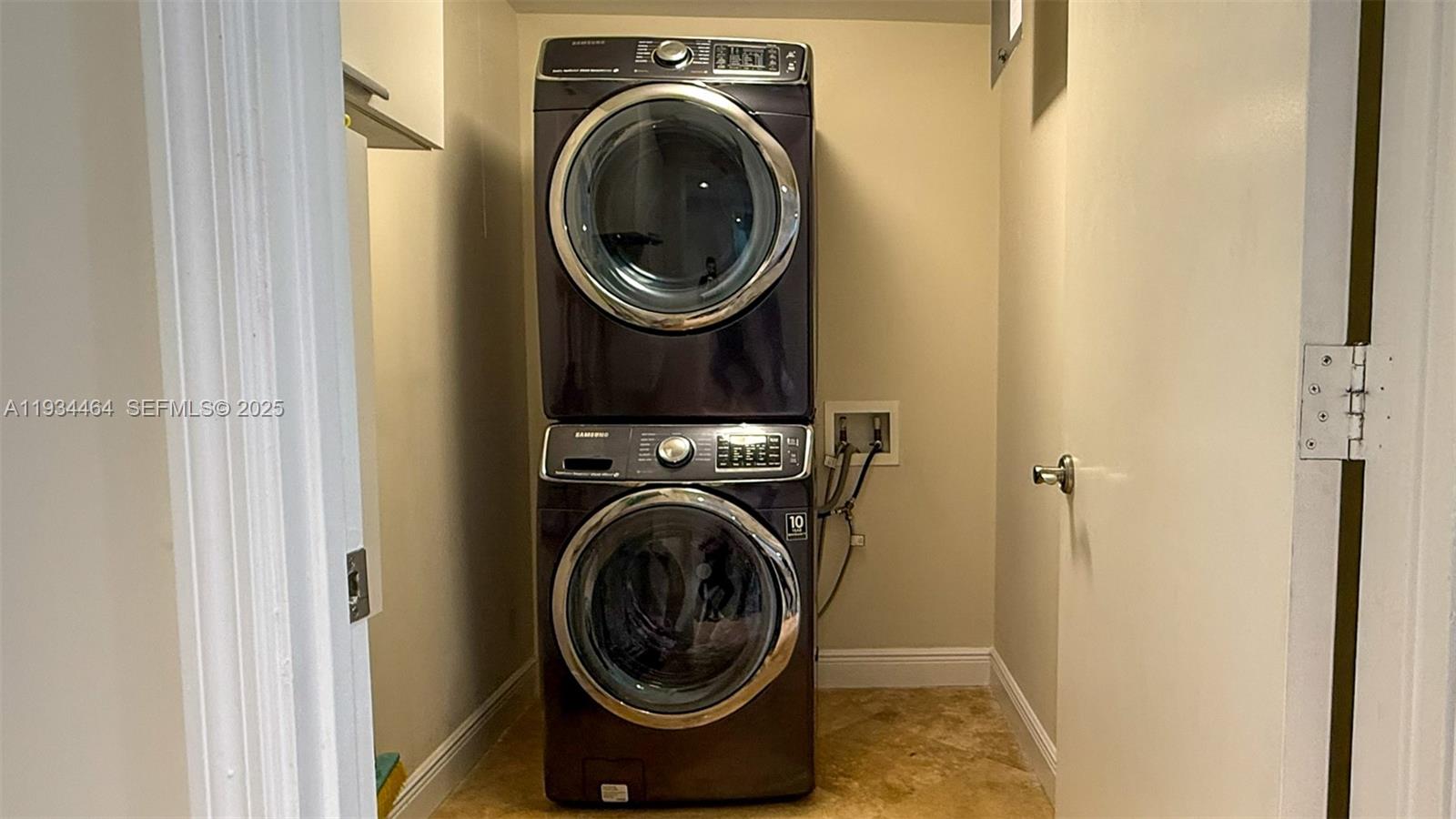 3301 NE 183rd St # 2303