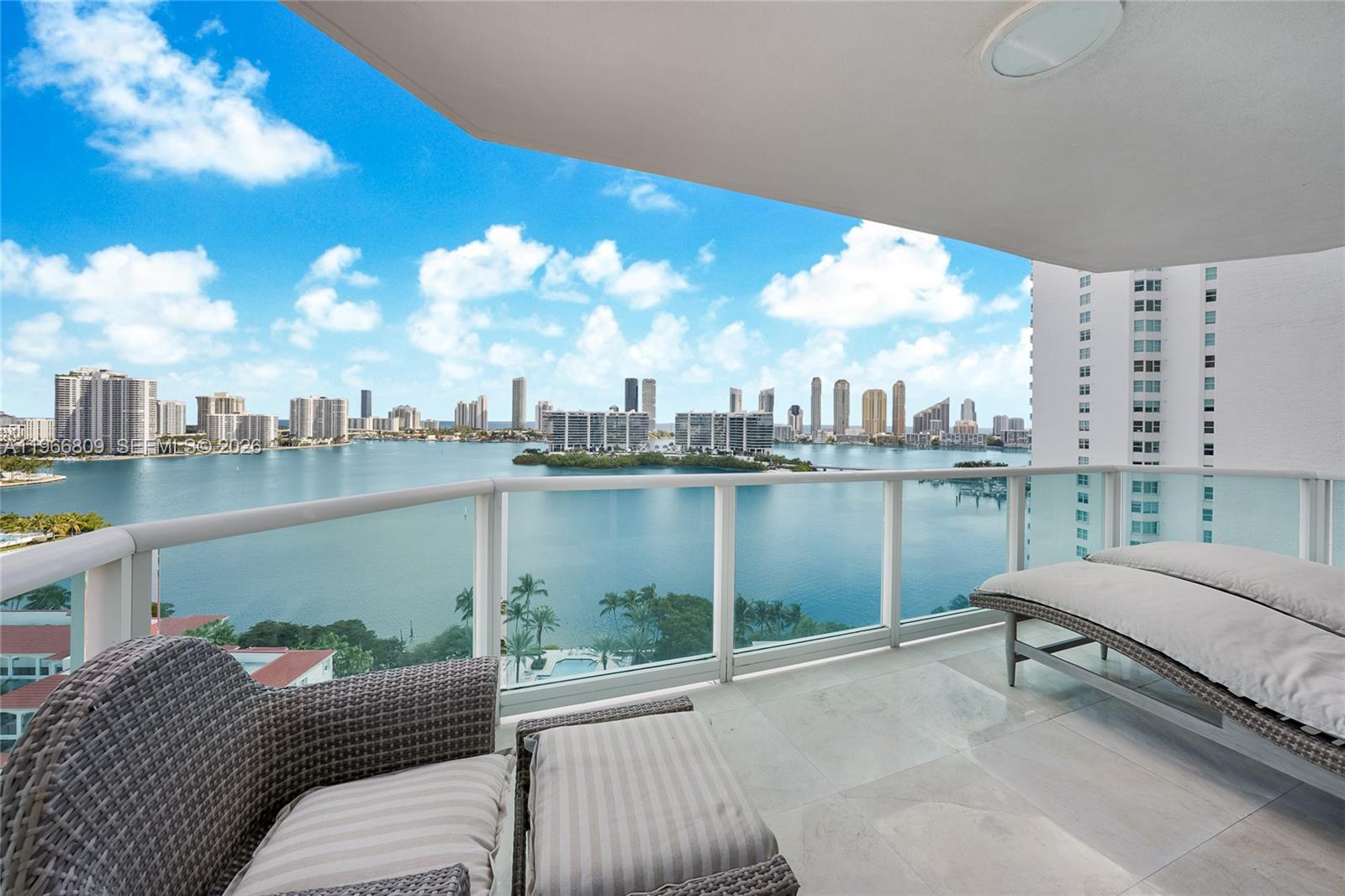 3301 NE 183rd St # 1701