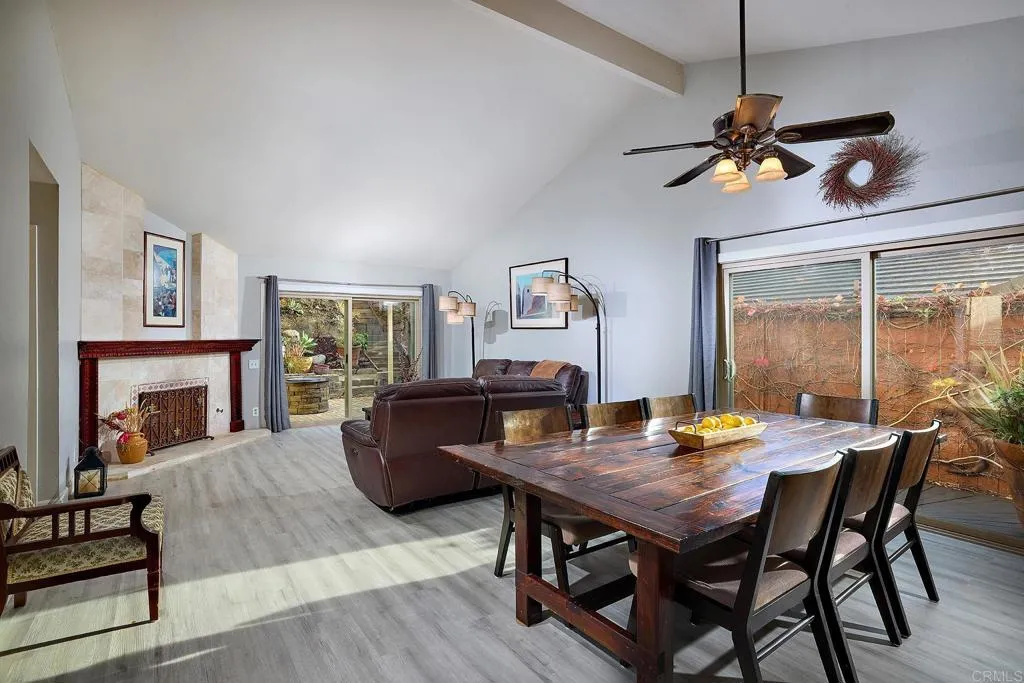 3347 Del Rio Court