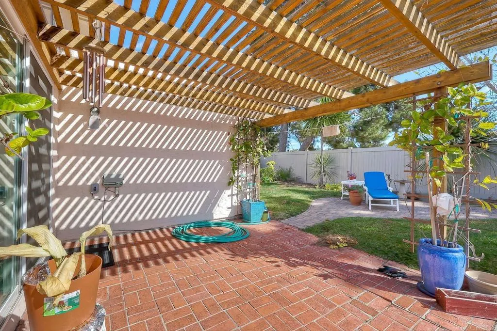 1803 Autumn Place